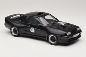 Opel Manta B Custom Negro Mate Kenwood MCG 1:18 MCG18095 Metal - imagen 4 de 6