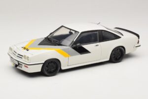Opel Manta B GT/E Blanco Llantas Personalizadas Negras Revell 1:18 08422 Metal