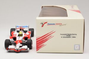 Panasonic Toyota Racing TF106 #12 R. Schumacher 2006 Minichamps 1:18 AM59557K Metal - imagen 6 de 7