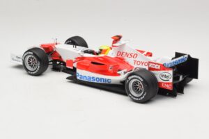 Panasonic Toyota Racing TF106 #12 R. Schumacher Presentation 2006 Minichamps 1:18 AM59553G Metal - imagen 5 de 6