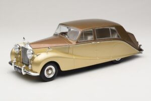 Rolls-Royce Silver Wraith Empress by Hooper Marrón & Dorado MCG 1:18 MCG18000 Metal