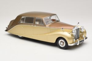 Rolls-Royce Silver Wraith Empress by Hooper Marrón & Dorado MCG 1:18 MCG18000 Metal - imagen 4 de 6