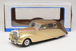 Rolls-Royce Silver Wraith Empress by Hooper Marrón & Dorado MCG 1:18 MCG18000 Metal - imagen 6 de 6