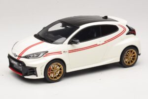 Toyota GR Yaris TGR Italy Edición Limitada Pure White Otto 1:18 OT1183 Resina