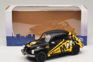 Volkswagen Beetle 1303 Go with Moon Solido 1:18 S1800519 Metal - imagen 8 de 8