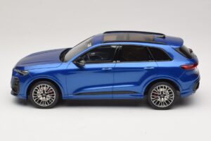 Audi SQ5 FY TFSI Ultra Azul Otto 1:18 OT1281 Resina - imagen 3 de 6