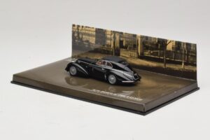 Alfa Romeo 8C 2900B Lungo Negro Minichamps 1:43 436120421 Metal - imagen 3 de 5