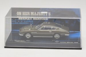 Aston Martin DBS On Her Majesty's Secret Service Minichamps 1:43 436137600 Metal - imagen 4 de 5