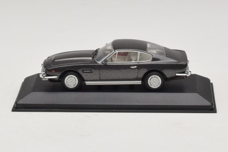 Aston Martin DBS On Her Majesty's Secret Service Caja De Repuesto Minichamps 1:43 436137600-R1 Metal
