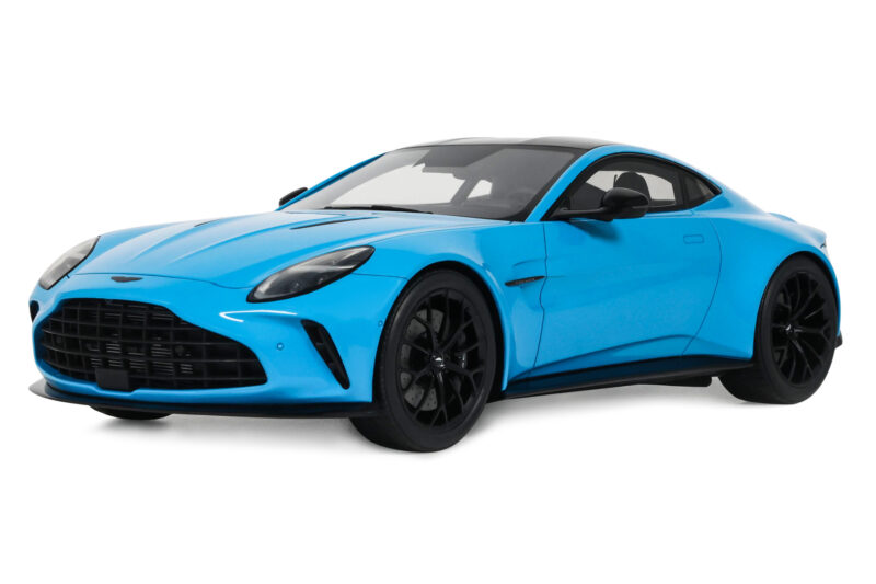 Aston Martin Vantage Elwood Blue GT Spirit 1:18 Aston Martin Vantage Elwood Blue GT Spirit 1:18 GT1008 Resina