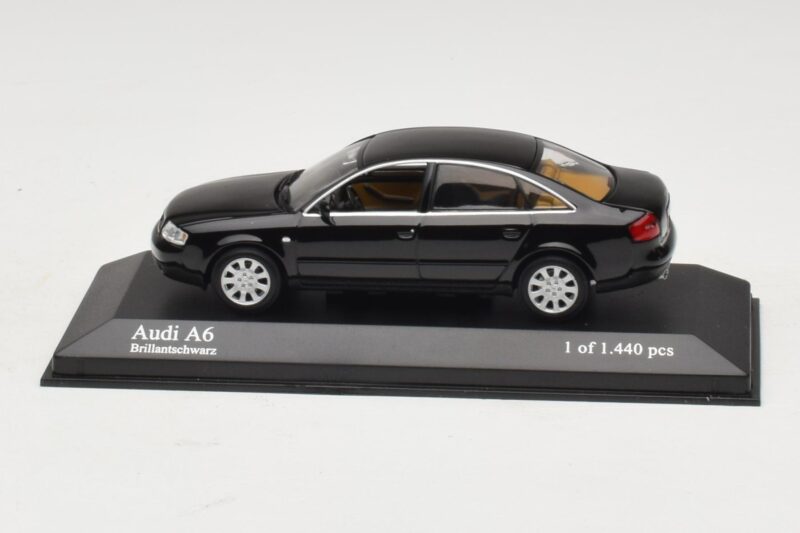 Audi A6 C5 Negro Minichamps 1:43 Audi A6 C5 Negro Minichamps 1:43 430010200 Metal