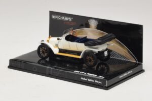Audi Typ A Phaeton Blanco Azul Minichamps 1:43 437019032 Metal - imagen 3 de 5
