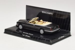 Bentley Azure Negro Minichamps 1:43 436139930 Metal - imagen 3 de 4