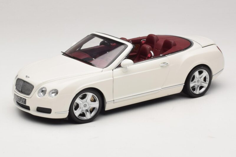 Bentley Continental GTC Blanco Caja De Repuesto Minichamps 1:18 100139032-R1 Metal