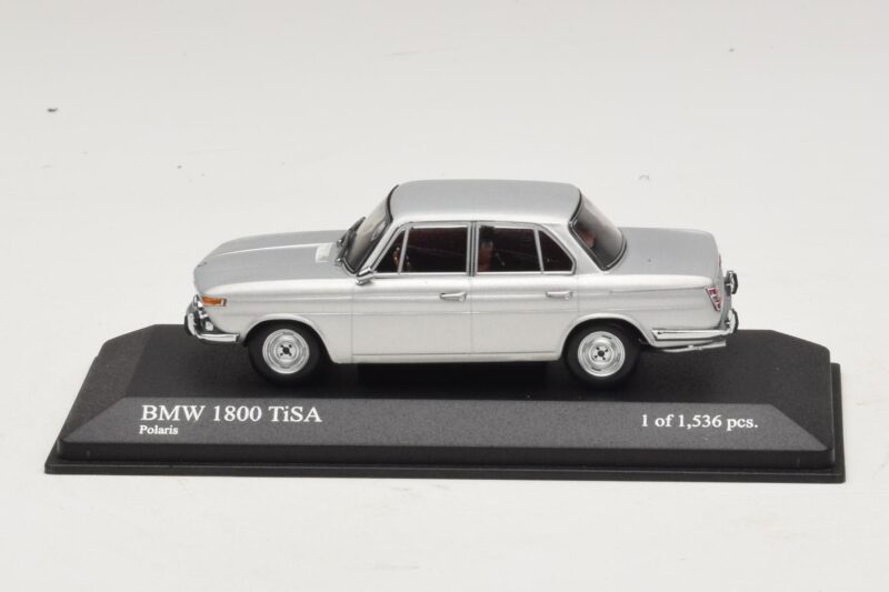 BMW 1800 TI/SA Plata Minichamps 1:43 BMW 1800 TI/SA Plata Minichamps 1:43 400025100 Metal