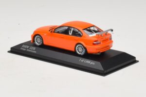 BMW 320i E46 Versión de Calle Naranja Minichamps 1:43 400052400 Metal - imagen 3 de 4