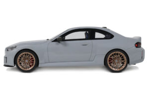 BMW M2 CS G87 Brooklyn Grey GT Spirit 1:18 GT979 Resina - imagen 3 de 5