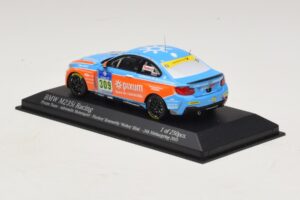 BMW M235i Pixum Team #309 Fischer / Konnerth 24 Hours of Nurburgring 2015 Minichamps 1:43 437152509 Metal - imagen 3 de 4