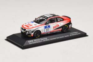 BMW M235i Team Mathol Racing #311 Scherfeld / Duve 24 Hours of Nurburgring 2015 Minichamps 1:43 437152511 Metal - imagen 2 de 4