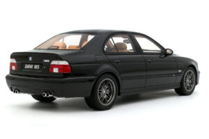 BMW M5 E39 Black Sapphire Metallic Otto 1:18 OT1338 Resina - imagen 2 de 4