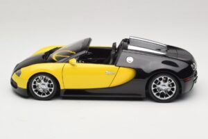 Bugatti Veyron Grand Sport Black Lemon Minichamps 1:18 100110831 Metal - imagen 4 de 8