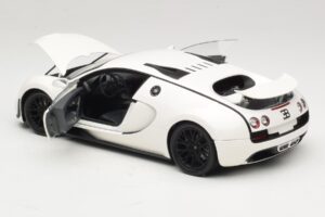 Bugatti Veyron Super Sport Blanco Minichamps 1:18 100110844 Metal - imagen 5 de 8