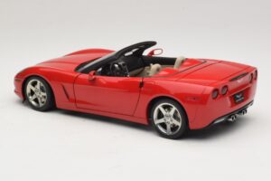 Chevrolet Corvette C6 Descapotable Rojo AUTOart 1:18 71221 Metal - imagen 7 de 8
