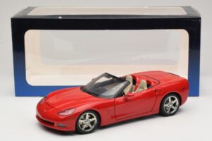 Chevrolet Corvette C6 Descapotable Rojo AUTOart 1:18 71221 Metal - imagen 8 de 8