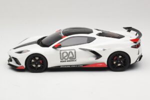 Chevrolet Corvette C8 IMSA Pace Car 2020 GT Spirit 1:18 GT370 Resina - imagen 3 de 6