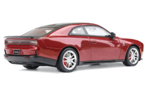 Dodge Charger Daytona Scat Pack Redeye Red GT Spirit 1:18 GT585 Resina - imagen 2 de 5