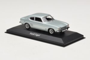 Ford Capri I Azul Claro Metalizado Maxichamps 1:43 940085501 Metal - imagen 3 de 4
