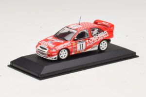 Ford Escort Cosworth Toshiba #11 A. Vatanen / Freeman 1994 Minichamps 1:43 430981811 Metal - imagen 2 de 4