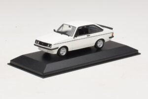 Ford Escort Mk1 TC Blanco Minichamps 1:43 400081070 Metal - imagen 2 de 4