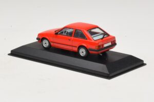 Ford Escort Mk3 3 Puertas Rojo Minichamps 1:43 400085000 Metal - imagen 3 de 4