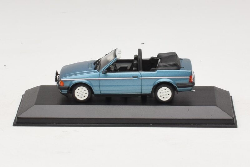 Ford Escort Mk3 Descapotable Azul Metalizado Minichamps 1:43 400085030 Metal