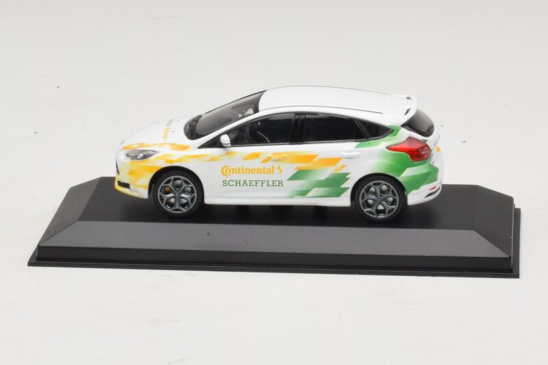 Ford Focus Coche Tecnológico GTC Continental Schaeffler Minichamps 1:43 SCHAEFFLER001 Metal
