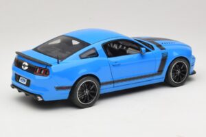 Ford Mustang Boss 302 S197 Azul Shelby Collectibles 1:18 25414S Metal - imagen 3 de 8