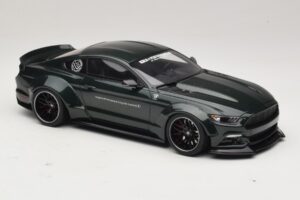 Ford Mustang Liberty Walk Verde GT Spirit 1:18 GT838 Resina - imagen 4 de 6