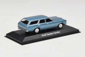 Ford Taunus TC Turnier Blue Metallic Maxichamps 1:43 940081311 Metal - imagen 2 de 4