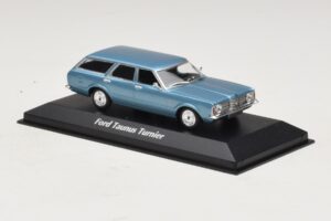 Ford Taunus TC Turnier Blue Metallic Maxichamps 1:43 940081311 Metal - imagen 3 de 4
