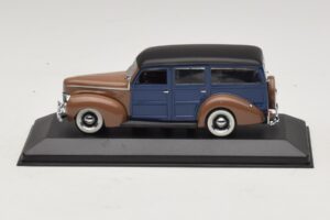 Ford V8 De Luxe Woody Station Wagon Marrón Azul Minichamps 1:43 400082112 Metal
