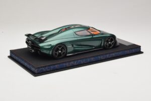 Koenigsegg Regera Carbono Verde Teñido FrontiArt 1:18 AS010-110 Resina - imagen 2 de 7