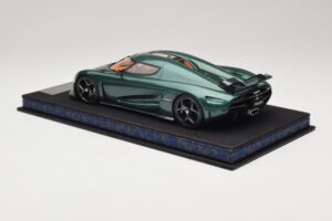 Koenigsegg Regera Carbono Verde Teñido FrontiArt 1:18 AS010-110 Resina - imagen 4 de 7