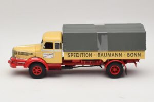 Krupp Titan Camión de Plataforma Baumann Bonn Minichamps 1:43 439069025 Metal - imagen 3 de 6