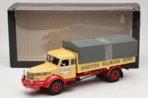 Krupp Titan Camión de Plataforma Baumann Bonn Minichamps 1:43 439069025 Metal - imagen 6 de 6