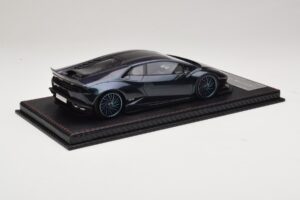 Lamborghini Huracan Liberty Walk Chameleon Blue GS Model 1:18 REMC045 Resina - imagen 2 de 7