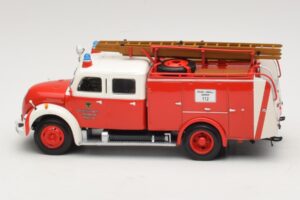 Magirus-Deutz Merkur TLF 16 Bomberos Dortmund Minichamps 1:43 439141972 Metal - imagen 3 de 6