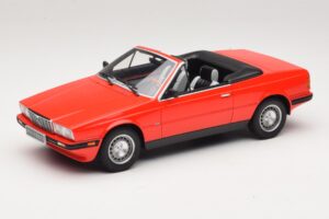 Maserati Biturbo Spyder Rojo Minichamps 1:18 107123530 Resina
