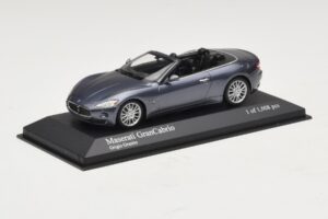 Maserati GranCabrio Gris Metalizado Minichamps 1:43 400123931 Metal - imagen 2 de 4