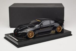 Maserati GranTurismo Liberty Walk Negro con Llantas Doradas AB Models 1:18 MAS-LB08-C Resina - imagen 6 de 7